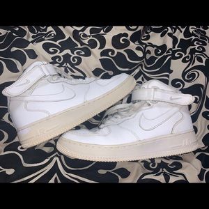 Nike Air Force 1